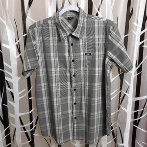 Oakley Short Sleeve Button Up Shirt